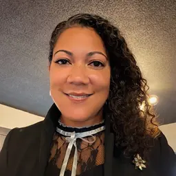 Billie Akauola
